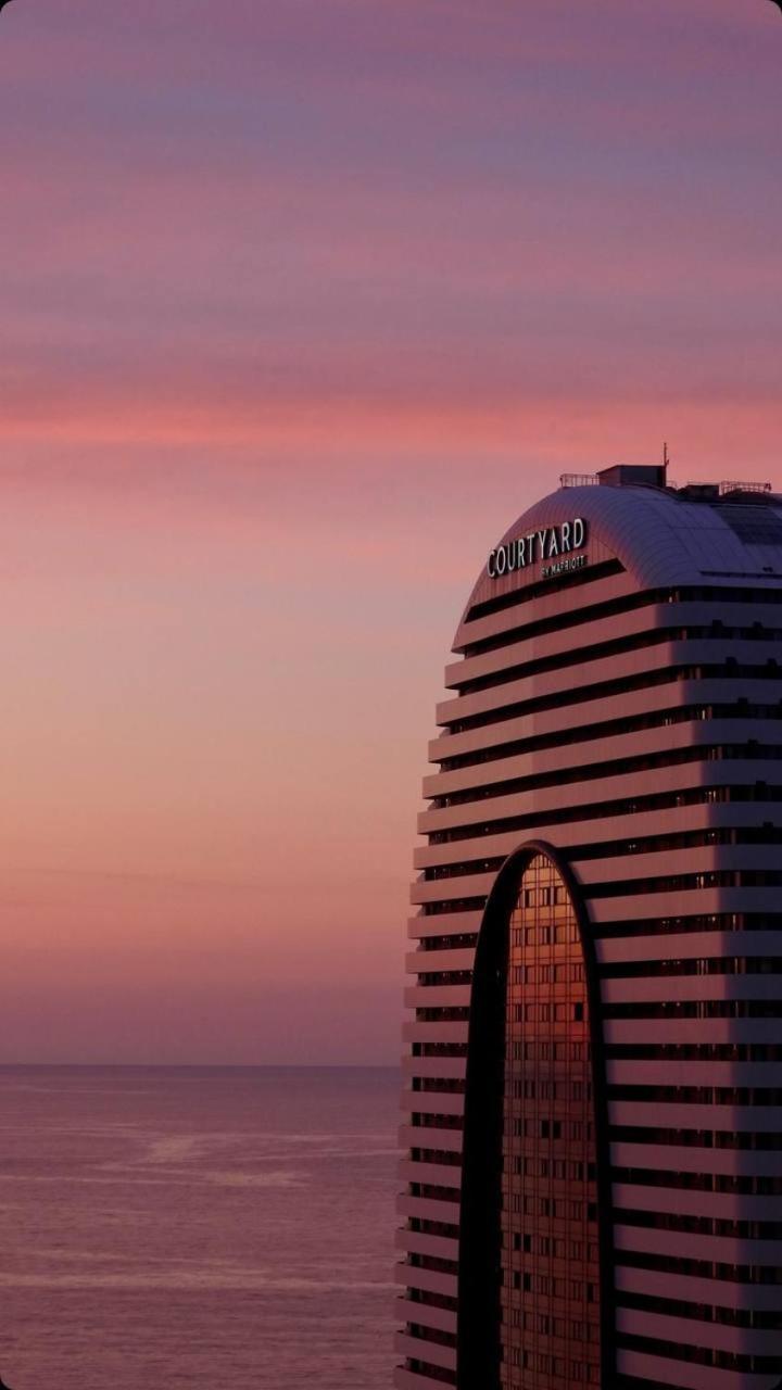 Alliance Palace Sea View Apartment Batumi Exterior foto
